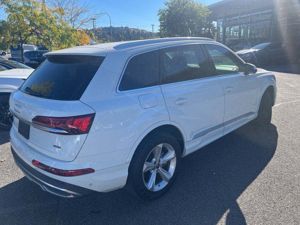 Used 2023 Audi Q7 3.0T Premium w/ Convenience Package AWD/4WD image 8