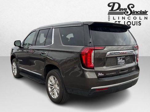 Used 2021 GMC Yukon SLT w/ SLT Luxury Plus Package image 7