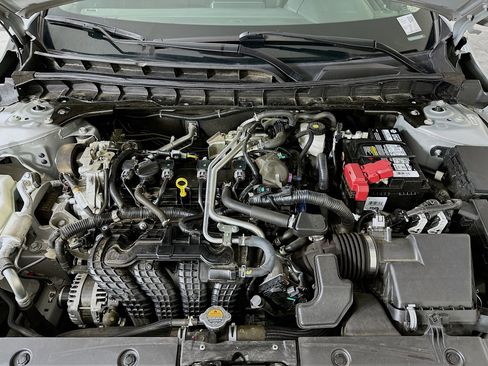 Used 2022 Nissan Altima 2.5 SV image 31