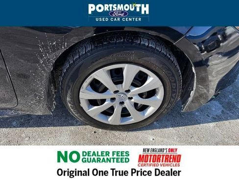 Used 2023 Toyota Corolla LE FWD image 30