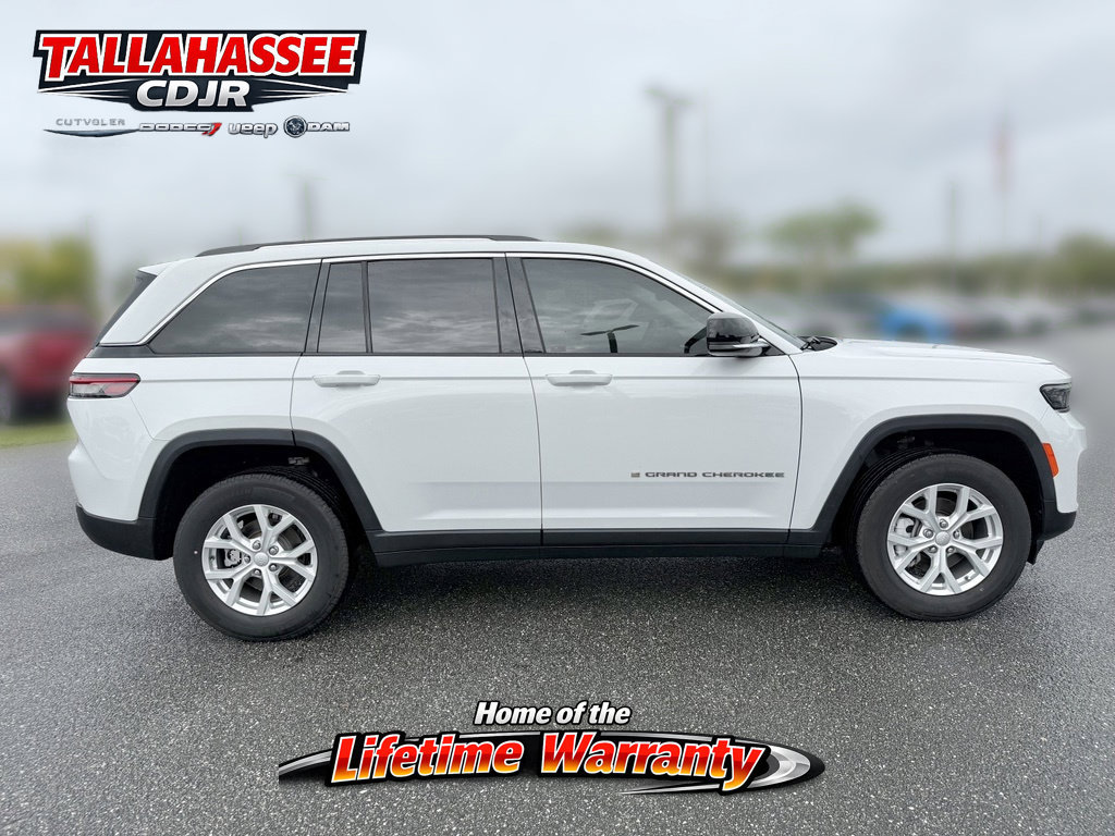 Used 2023 Jeep Grand Cherokee Limited RWD image 2