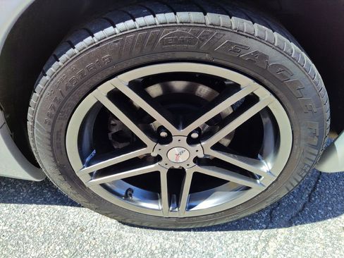 Used 2003 Chevrolet Corvette Convertible w/ Preferred Equipment Group1 image 18