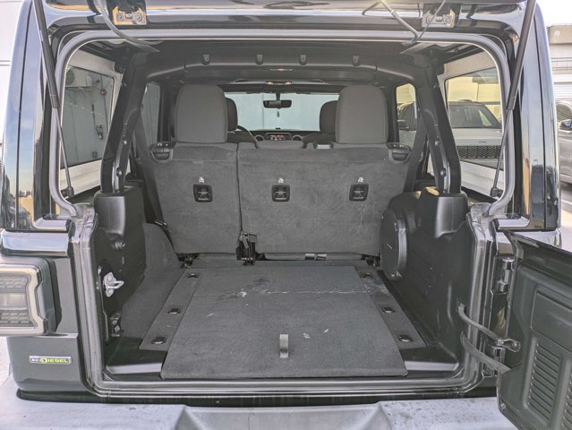 Used 2023 Jeep Wrangler Unlimited Sport w/ Sun And Sound Package AWD/4WD image 12