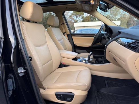 Used 2017 BMW X3 xDrive28i image 14