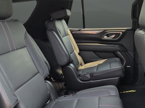 Used 2021 Chevrolet Tahoe RST w/ Luxury Package AWD/4WD image 29