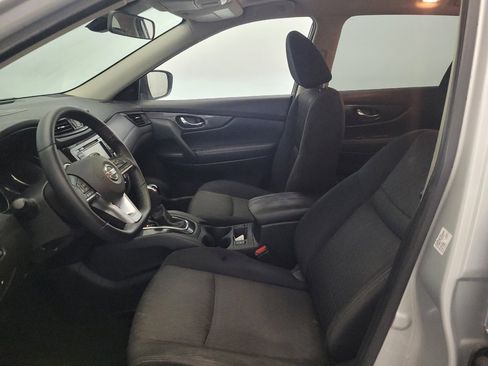 Used 2019 Nissan Rogue SV w/ Sun & Sound Touring Package AWD/4WD image 17