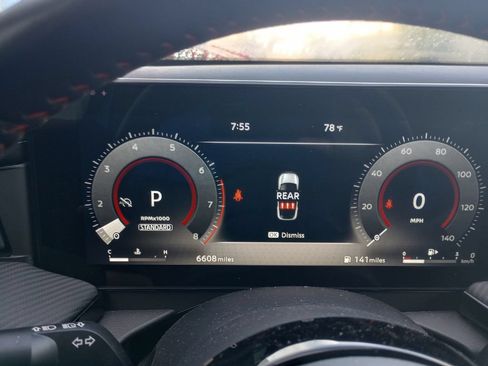 Used 2025 Nissan Kicks SR FWD image 23