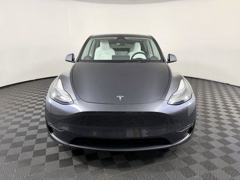 Used 2022 Tesla Model Y Performance image 4