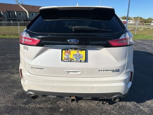 Used 2019 Ford Edge Titanium w/ Equipment Group 301A AWD/4WD image 6