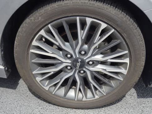 Used 2024 Kia Forte GT-Line w/ GT-Line Premium Package FWD image 19
