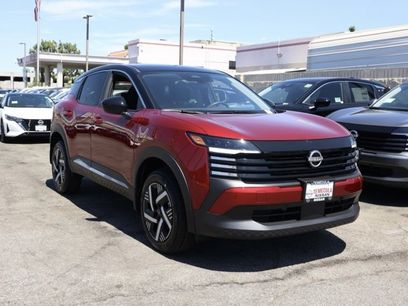 New 2025 Nissan Kicks SV