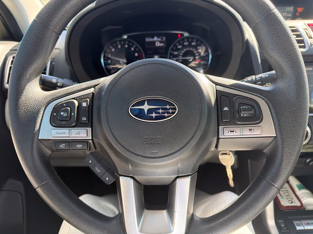 Used 2017 Subaru Forester 2.5i Premium AWD/4WD image 2