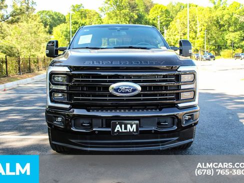 Used 2025 Ford F250 Platinum AWD/4WD image 9