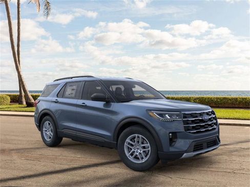 New 2026 Ford Explorer Active w/ Active Comfort Package image 7