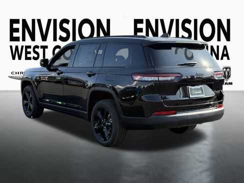 New 2025 Jeep Grand Cherokee L Limited w/ Black Appearance Package image 6