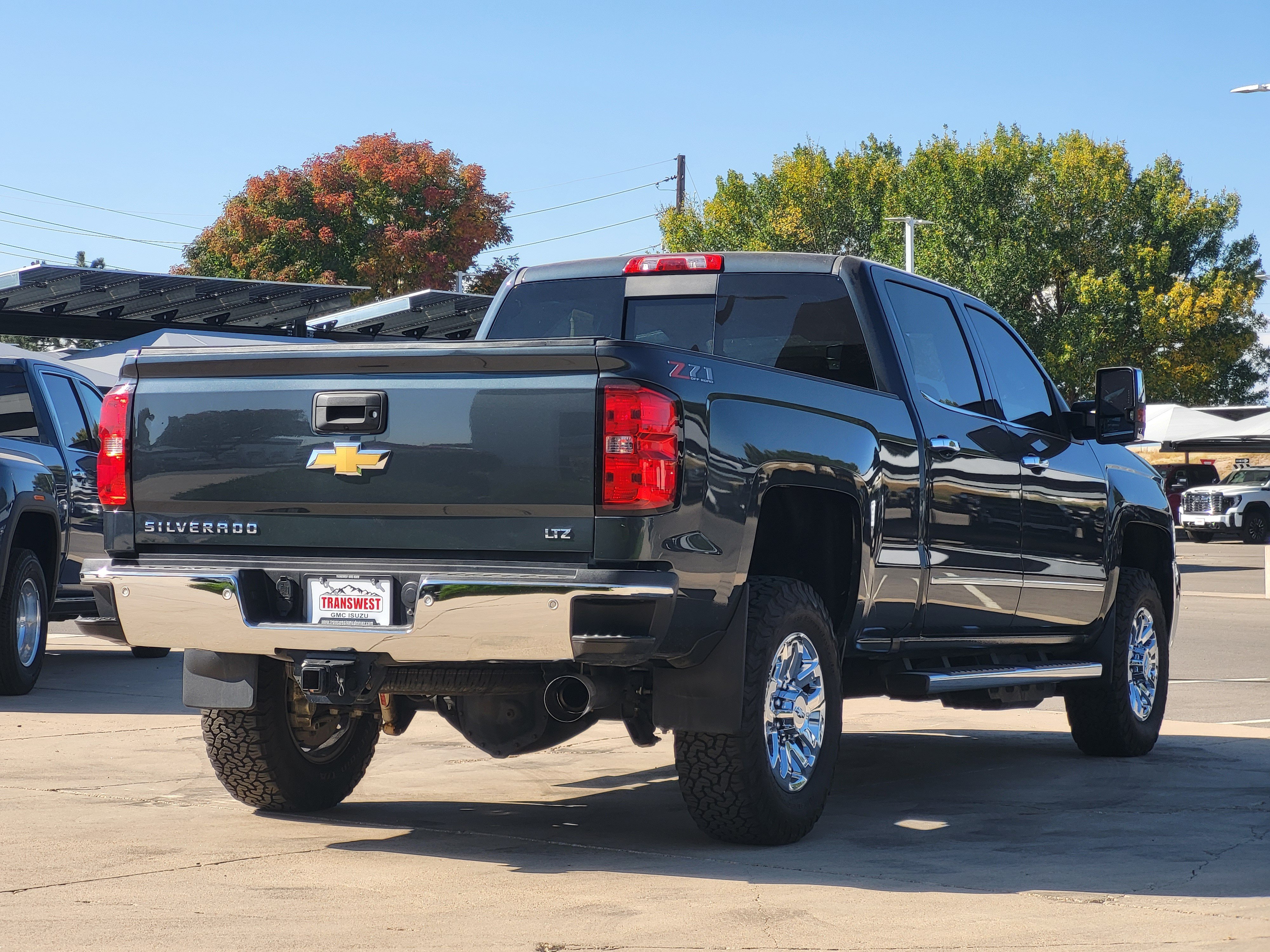 Used 2019 Chevrolet Silverado 2500 LTZ w/ Duramax Plus Package AWD/4WD image 5