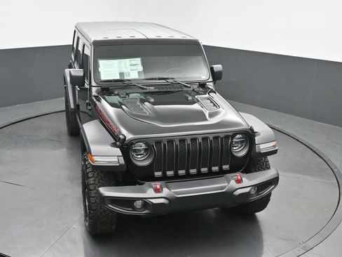 Used 2022 Jeep Wrangler Unlimited Rubicon w/ LED Lighting Group AWD/4WD image 47