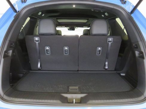 New 2025 Honda Pilot TrailSport image 9