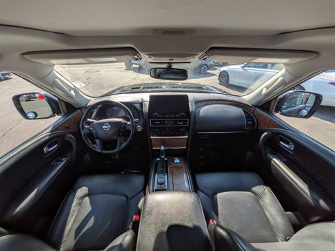 Used 2023 Nissan Armada SL AWD/4WD image 10