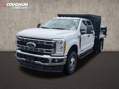 New 2025 Ford F350 XL w/ XL Chrome Package AWD/4WD image 3