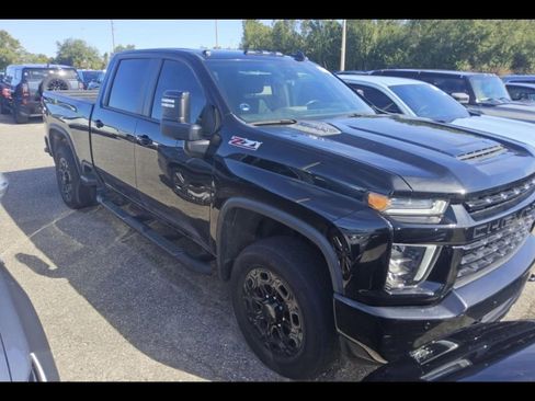 Used 2022 Chevrolet Silverado 2500 LTZ w/ LTZ Plus Package image 3