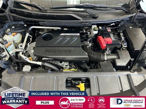 Used 2024 Nissan Rogue SV image 12