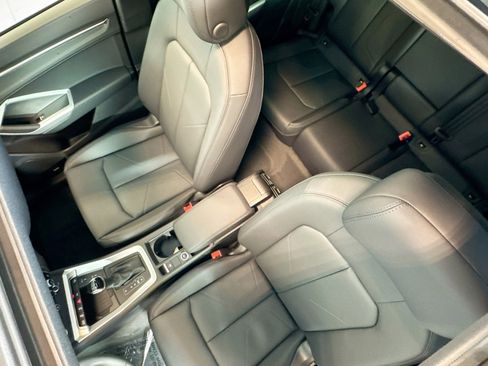 New 2025 Audi Q3 2.0T Premium image 19