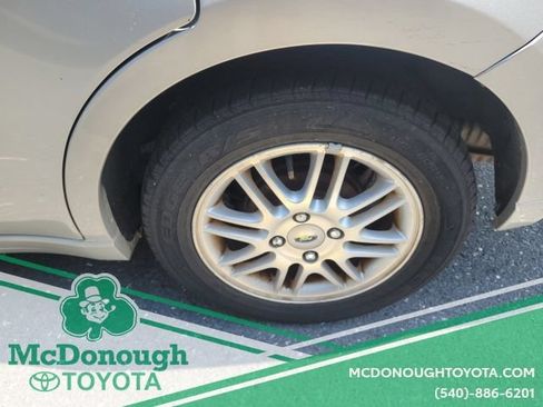 Used 2009 Ford Focus SE FWD image 23
