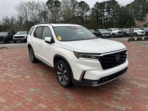 Certified 2023 Honda Pilot Elite image 19