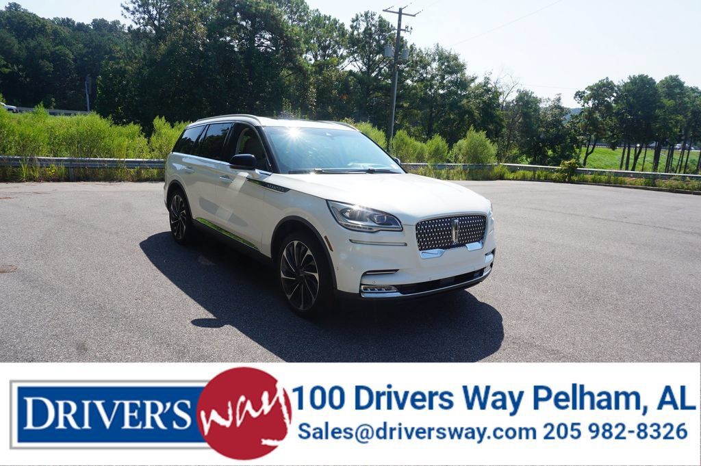 Used 2020 Lincoln Aviator Reserve w/ Equipment Group 202A AWD/4WD image 1