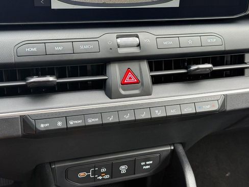 New 2025 Kia K4 LXS image 12