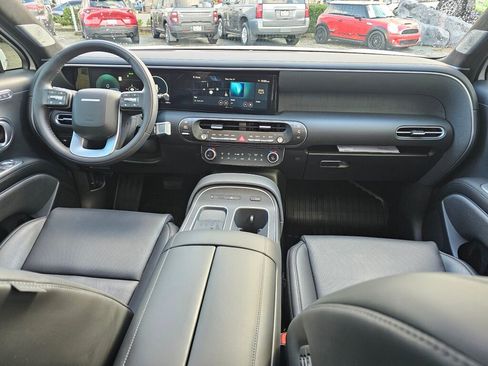 Used 2026 Hyundai Palisade Calligraphy image 14