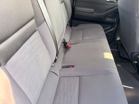 Certified 2024 Nissan Frontier SV w/ SV Convenience Package RWD image 15