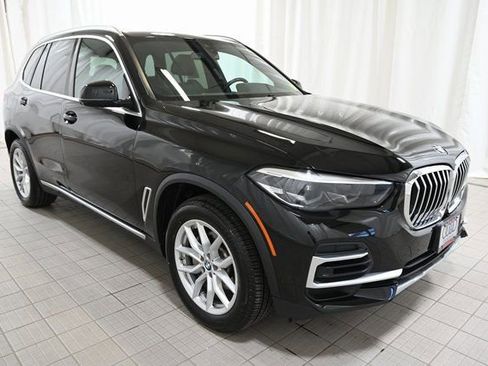 Used 2022 BMW X5 xDrive40i w/ Parking Assistance Package image 15