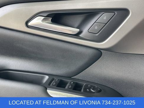 Used 2025 Chevrolet Traverse LT w/ Midnight/Sport Edition AWD/4WD image 23
