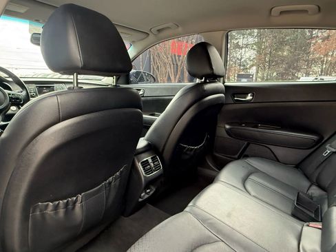 Used 2016 Kia Optima EX image 18