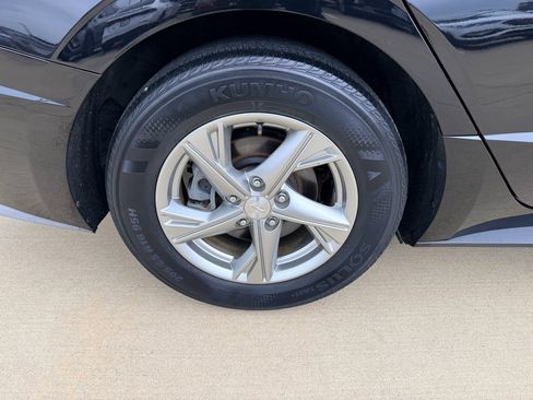 Used 2022 Hyundai Sonata SE w/ Cargo Package FWD image 27