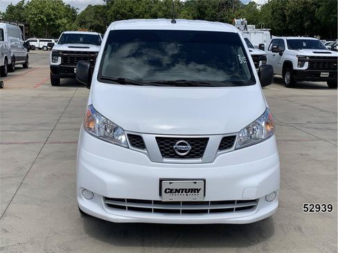 Used 2020 Nissan NV200 S FWD image 16