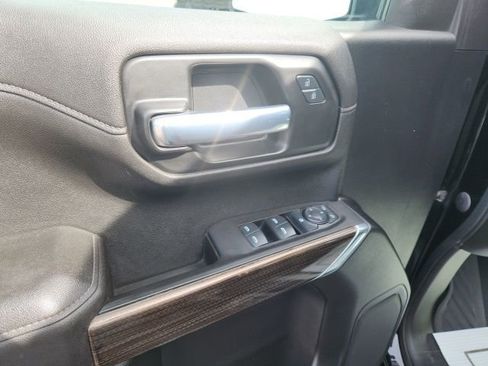 Used 2021 Chevrolet Silverado 1500 RST AWD/4WD image 12