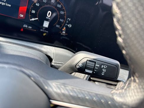 Used 2024 Ford Mustang GT Premium image 28