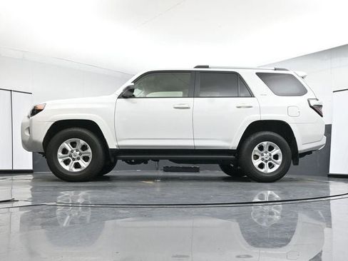 Used 2024 Toyota 4Runner SR5 image 25