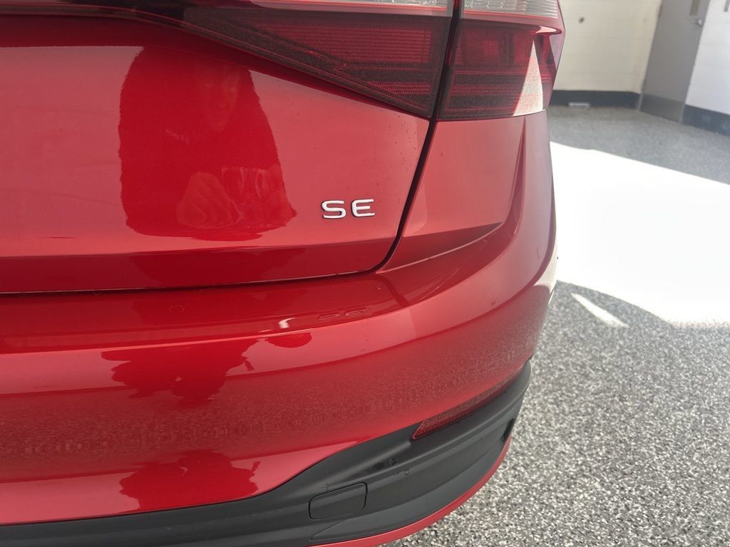 New 2026 Volkswagen Jetta SE FWD image 5