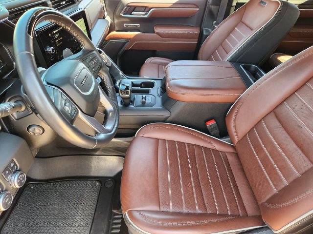Used 2025 GMC Sierra 1500 Denali Ultimate AWD/4WD image 13