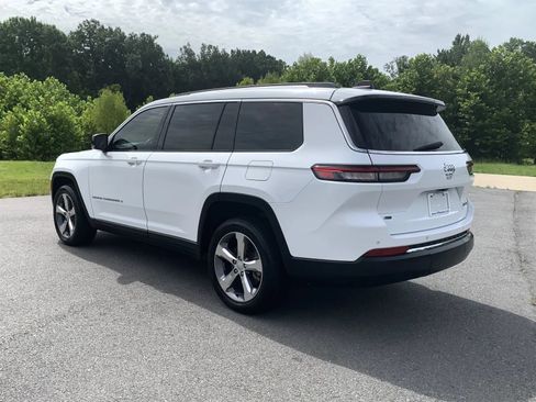 Used 2022 Jeep Grand Cherokee L Limited RWD image 5