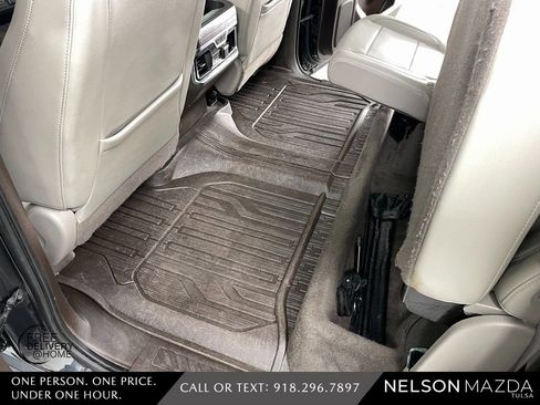 Used 2020 GMC Sierra 1500 SLT w/ SLT Premium Package image 43