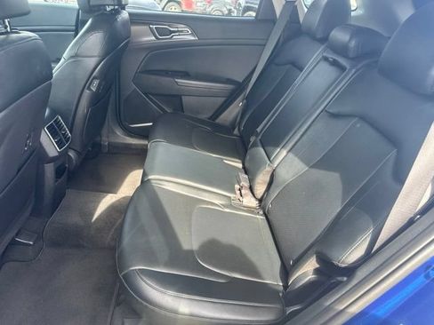 Used 2023 Kia Sportage EX AWD/4WD image 25