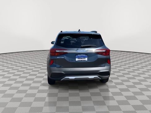Used 2023 Kia Seltos LX FWD image 6
