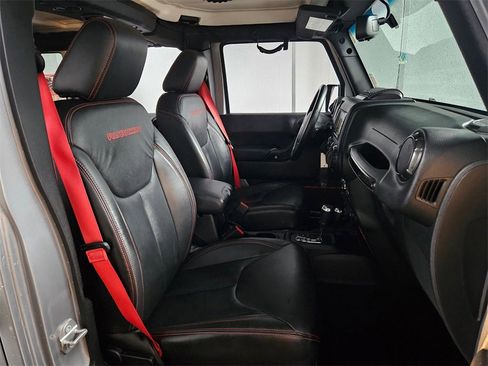 Certified 2017 Jeep Wrangler Unlimited Rubicon image 18