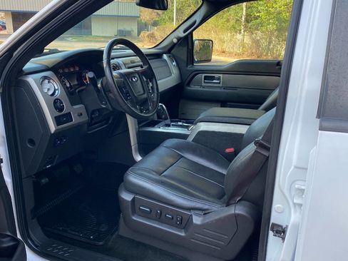 Used 2014 Ford F150 FX4 w/ Equipment Group 402A Luxury image 14