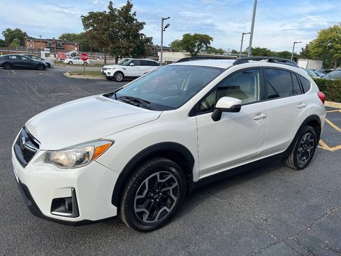 Used 2017 Subaru Crosstrek 2.0i Limited w/ Popular Package #2 AWD/4WD image 6